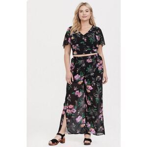 Torrid Black Floral Chiffon Tulip Leg Pant - Size 2X - Multicolor